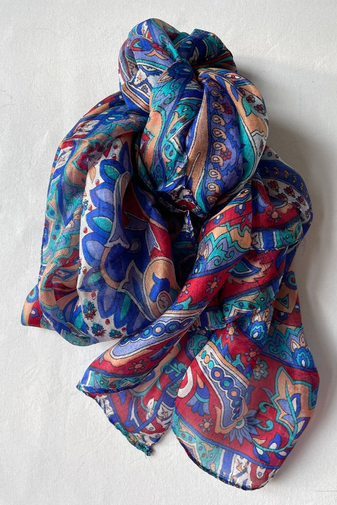 Hedvábný šátek SIlk
