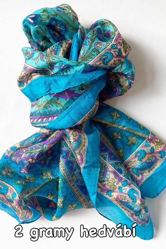 Hedvábný šátek Silk
