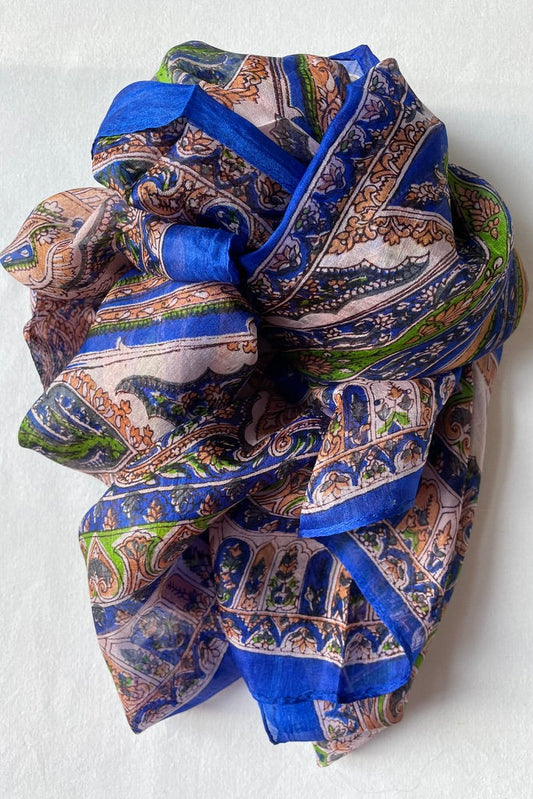 Hedvábný šátek Silk