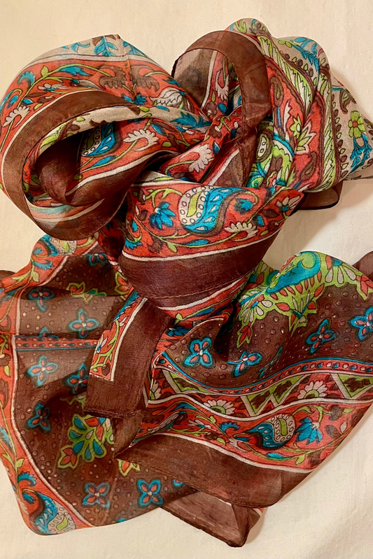 Hedvábný šátek Silk
