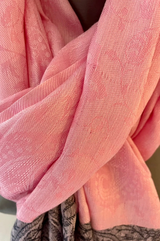 Šál Pinki